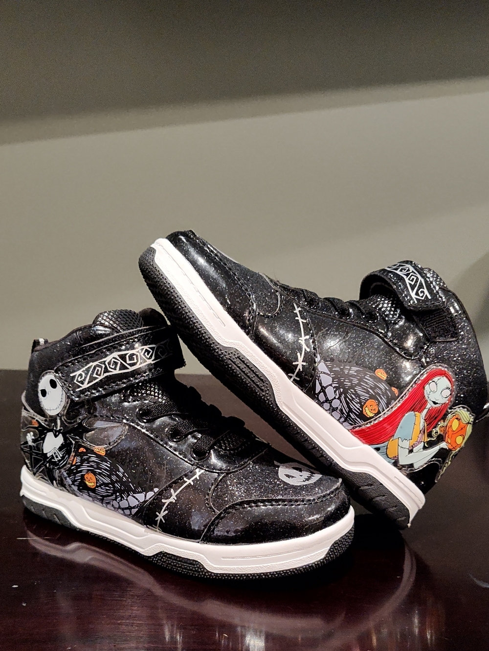 Disney Girls Nightmare Before Christmas Sneakers Size 12 NWOT